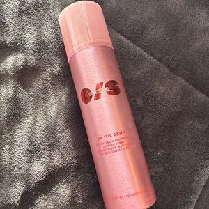 One Size on til dawn setting spray- full size 143 ML